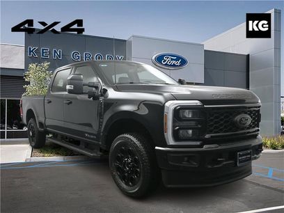 New 2026 Ford F250 Lariat w/ Black Appearance Package