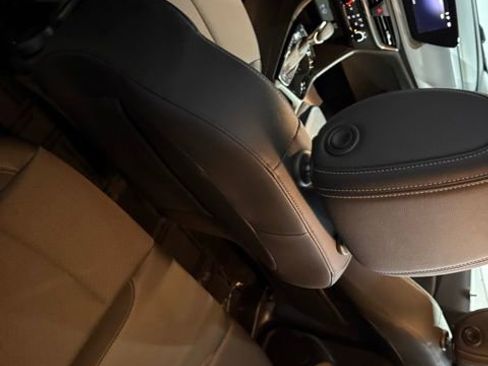 Used 2025 Buick Encore GX Preferred image 24