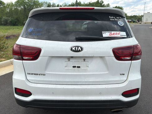 Used 2020 Kia Sorento S AWD/4WD image 2