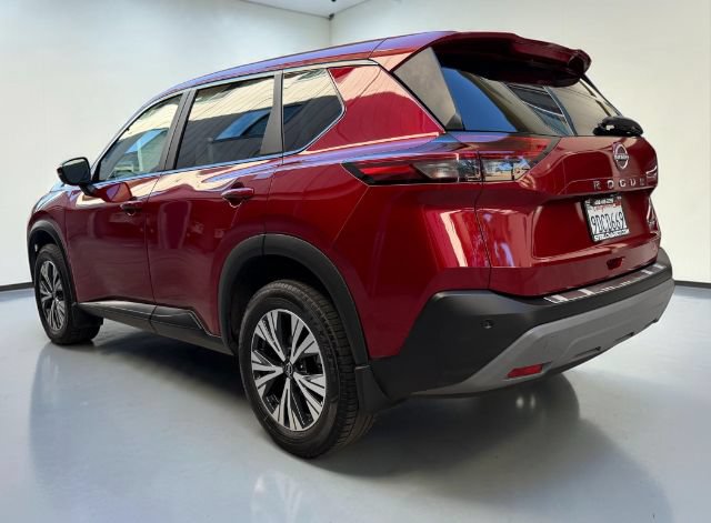 Used 2023 Nissan Rogue SV FWD image 4
