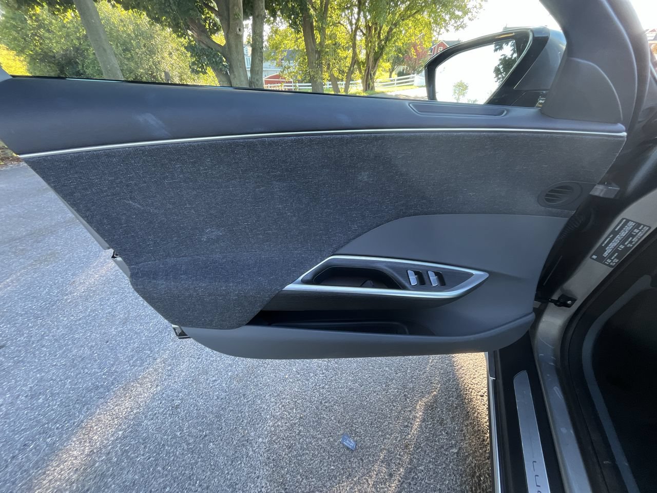 Used 2023 Lucid Air Pure AWD/4WD image 3