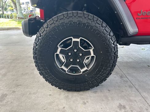 Used 2022 Jeep Gladiator Mojave w/ Trailer Tow Package image 14