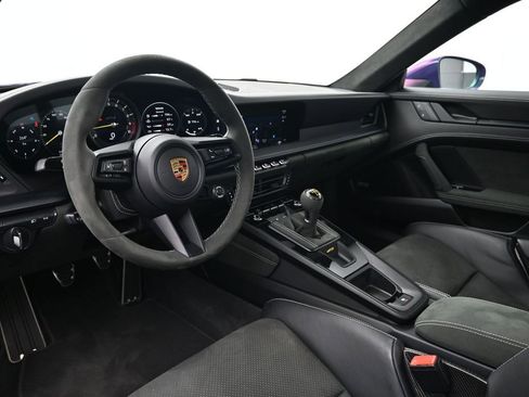 Certified 2022 Porsche 911 GT3 RWD image 4