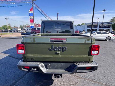 Used 2023 Jeep Gladiator Sport w/ Trailer Tow Package AWD/4WD image 6