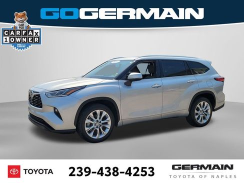 Certified 2021 Toyota Highlander Limited FWD image 13