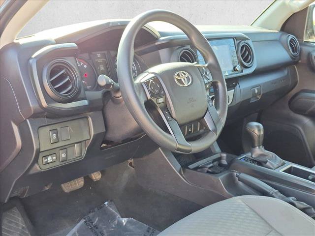 Used 2022 Toyota Tacoma SR AWD/4WD image 9