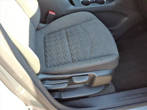 Used 2024 Chevrolet Equinox LT FWD image 15