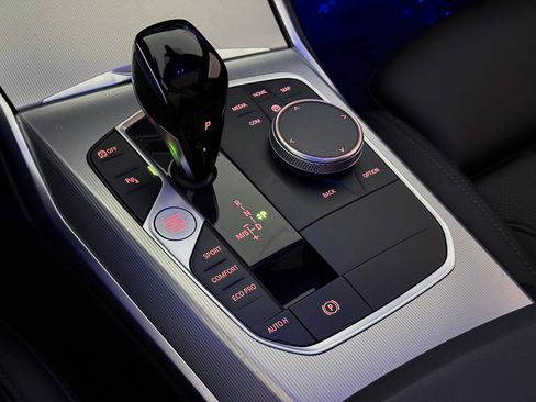 Used 2022 BMW M340i xDrive w/ Driving Assistance Package image 39