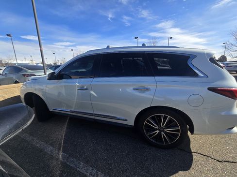 Used 2019 INFINITI QX60 Luxe w/ Sensory Package image 5