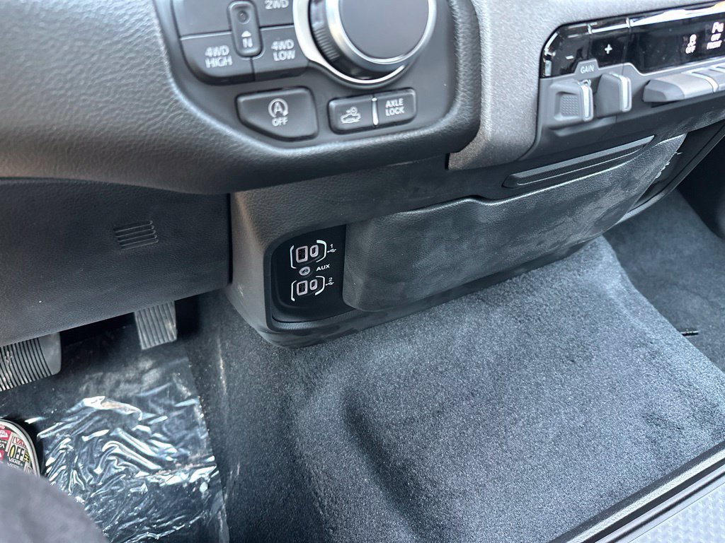 New 2026 RAM 1500 Warlock AWD/4WD image 29