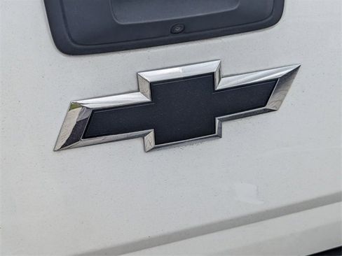 Used 2016 Chevrolet Colorado W/T image 12