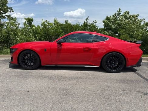 Used 2024 Ford Mustang Dark Horse RWD image 8