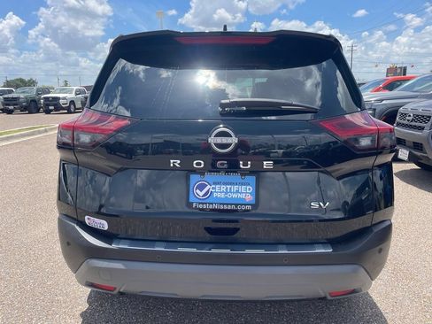 Certified 2023 Nissan Rogue SV w/ SV Premium B Package FWD image 6