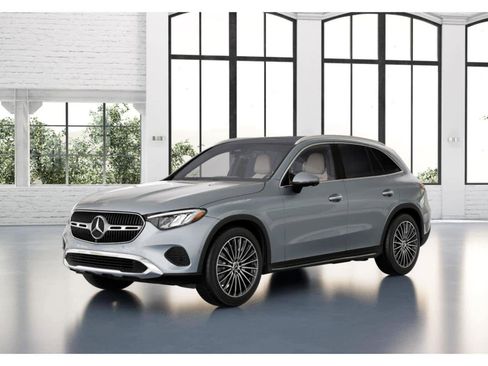 Used 2025 Mercedes-Benz GLC 300 image 38