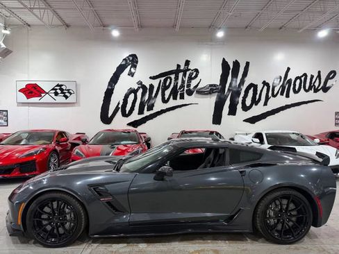 Used 2017 Chevrolet Corvette Grand Sport RWD image 2