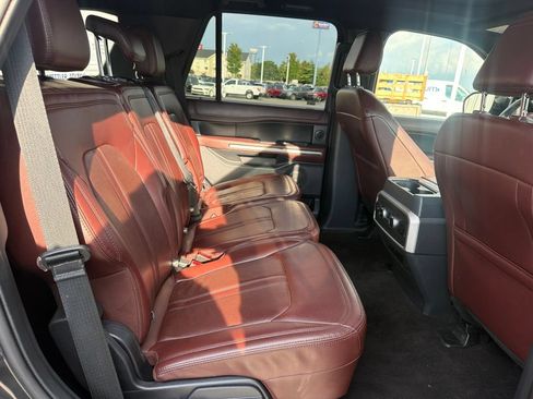 Used 2022 Ford Expedition Limited AWD/4WD image 50