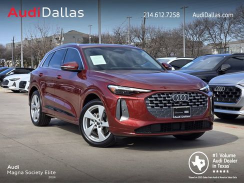 Certified 2025 Audi Q5 Prestige image 1