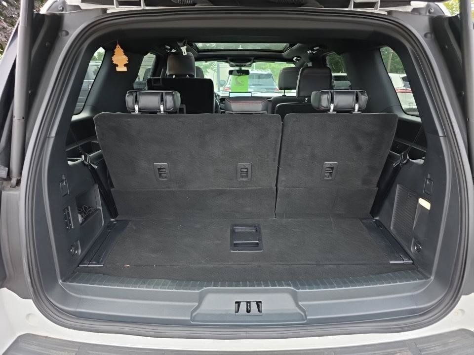 Used 2023 Ford Expedition Limited AWD/4WD image 13