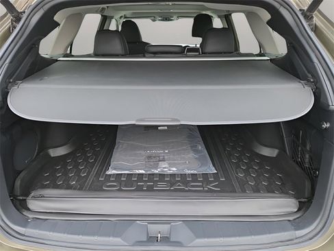 Used 2020 Subaru Outback Limited w/ Popular Package #2 image 19