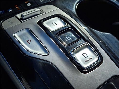 Certified 2024 Hyundai Tucson Limited image 17