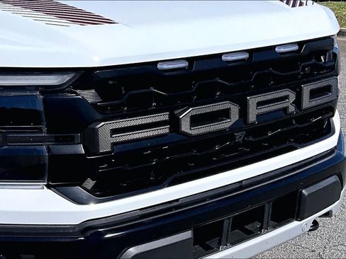Used 2025 Ford F150 Raptor AWD/4WD image 52