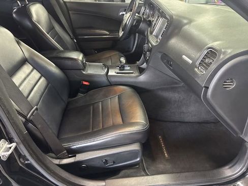 Used 2013 Dodge Charger SXT Plus image 23