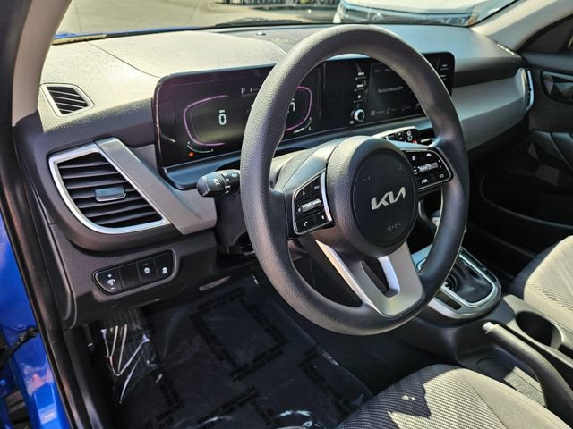 Used 2024 Kia Seltos LX AWD/4WD image 27
