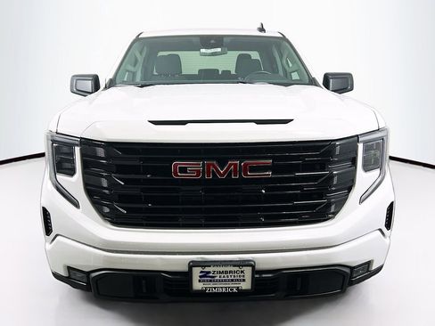 Certified 2025 GMC Sierra 1500 Elevation AWD/4WD image 2