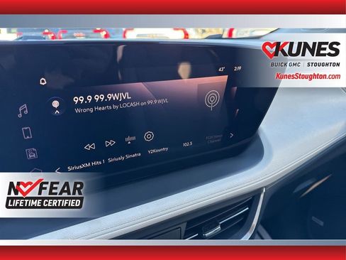 Used 2024 Buick Encore GX Avenir w/ Avenir Convenience Package image 34