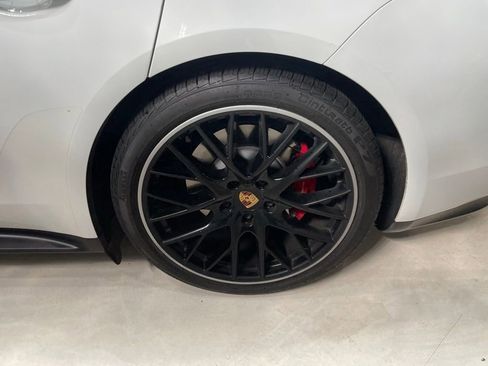 Used 2020 Porsche Panamera GTS AWD/4WD image 34