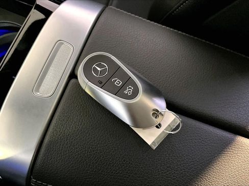 Certified 2026 Mercedes-Benz GLC 300 4MATIC image 15