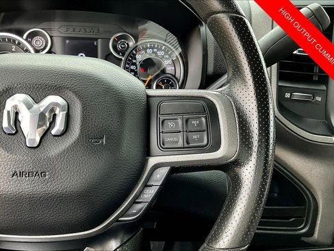 Used 2019 RAM 3500 Tradesman AWD/4WD image 16
