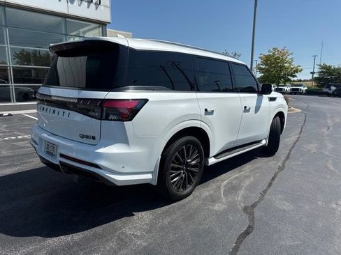 Used 2026 INFINITI QX80 Autograph w/ Premium Cargo Package AWD/4WD image 7