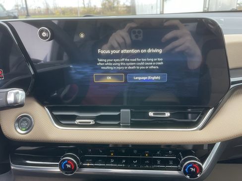 New 2026 Chevrolet Equinox ACTIV image 17