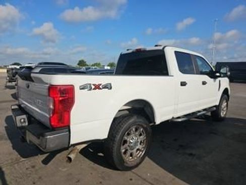 Used 2020 Ford F250 XL w/ Power Equipment Group AWD/4WD image 3