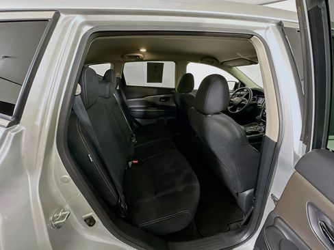 Used 2023 Nissan Murano S AWD/4WD image 28