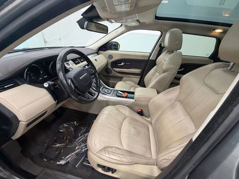 Used 2016 Land Rover Range Rover Evoque SE AWD/4WD image 14