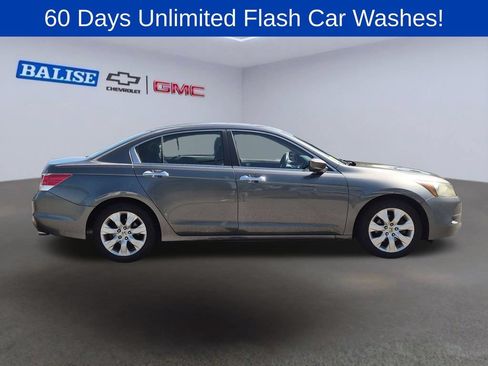 Used 2010 Honda Accord EX image 2