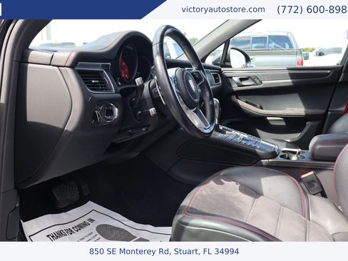 Used 2017 Porsche Macan GTS image 11