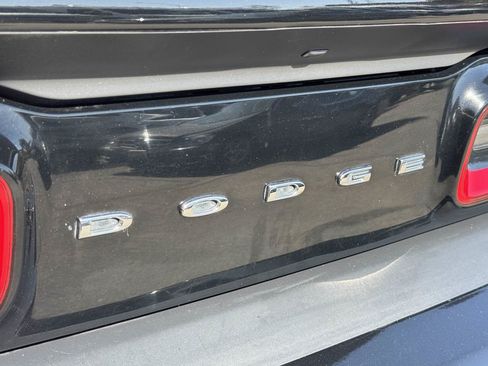 Used 2020 Dodge Challenger SXT RWD image 10