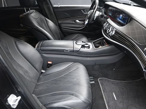 Used 2018 Mercedes-Benz S 560 4MATIC Sedan image 37