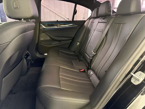 Certified 2023 BMW 530e xDrive w/ Premium Package AWD/4WD image 15