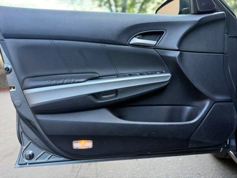 Used 2010 Honda Accord EX-L image 11