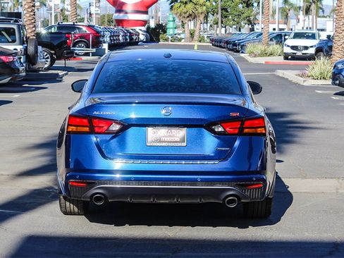 Used 2020 Nissan Altima 2.0 SR image 5