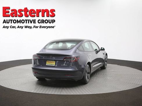 Used 2022 Tesla Model 3 Long Range AWD/4WD image 37