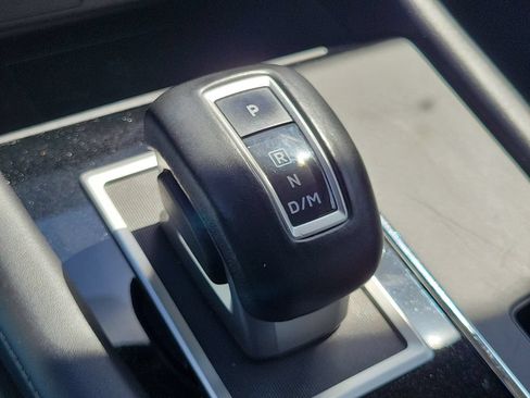 Used 2024 Mitsubishi Outlander SE FWD image 34