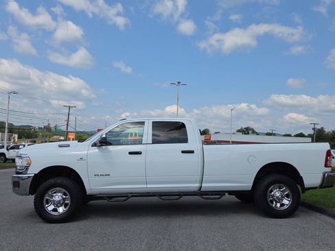 Used 2022 RAM 2500 Tradesman AWD/4WD image 9