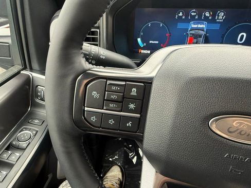 New 2026 Ford F250 Platinum AWD/4WD image 19