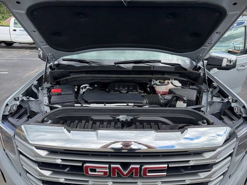 Used 2025 GMC Sierra 1500 SLE w/ Preferred Package AWD/4WD image 27