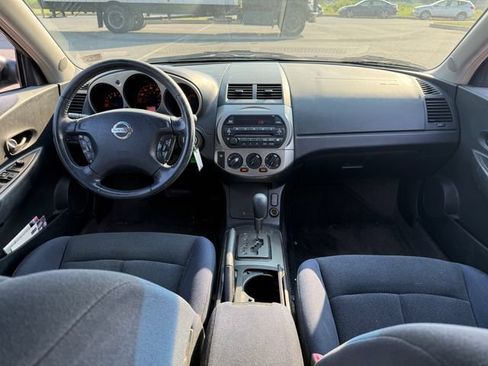 Used 2003 Nissan Altima 2.5 S FWD image 16